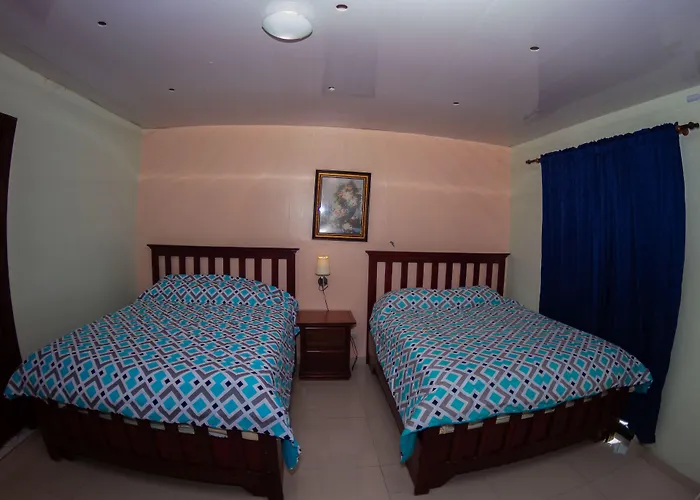 Hotel Renacer