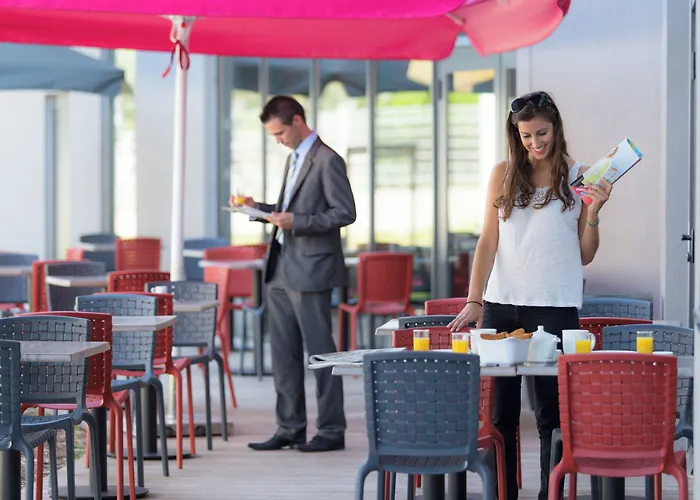 Holiday Inn Express Toulon - Est By Ihg