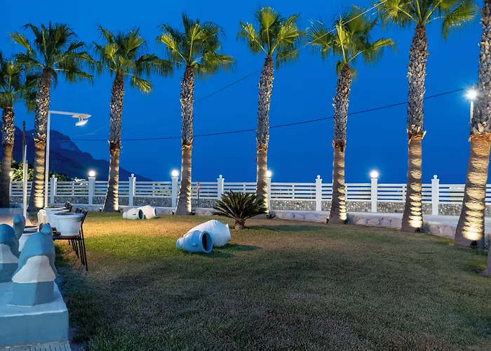 Mammis Beach Hotel