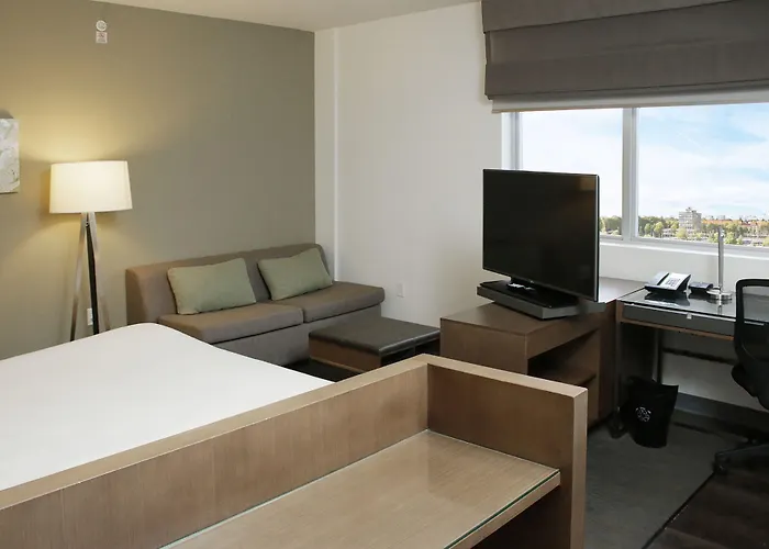 Element By Marriott Miami Doral