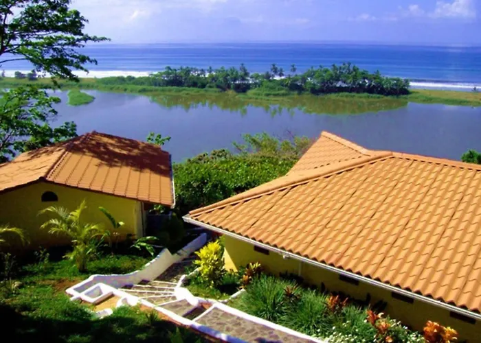 Lagunavista Villas