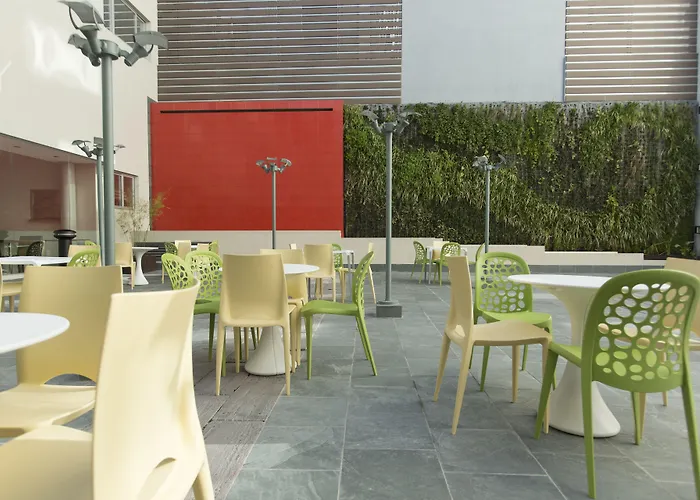 Regency Way Montevideo Hotel