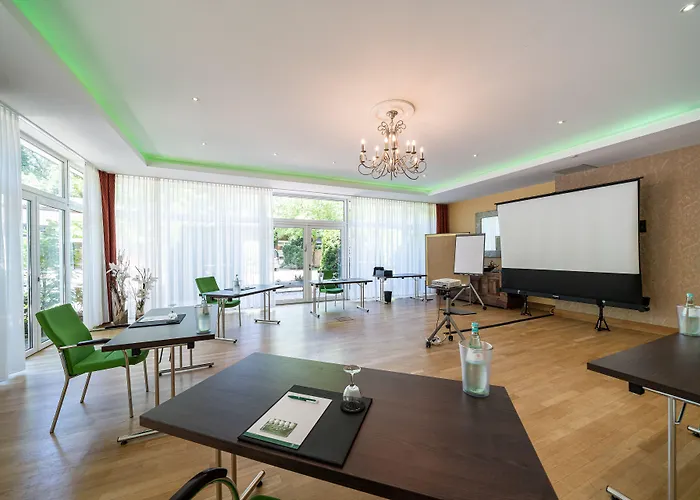 Waldhotel Tannenhaeuschen