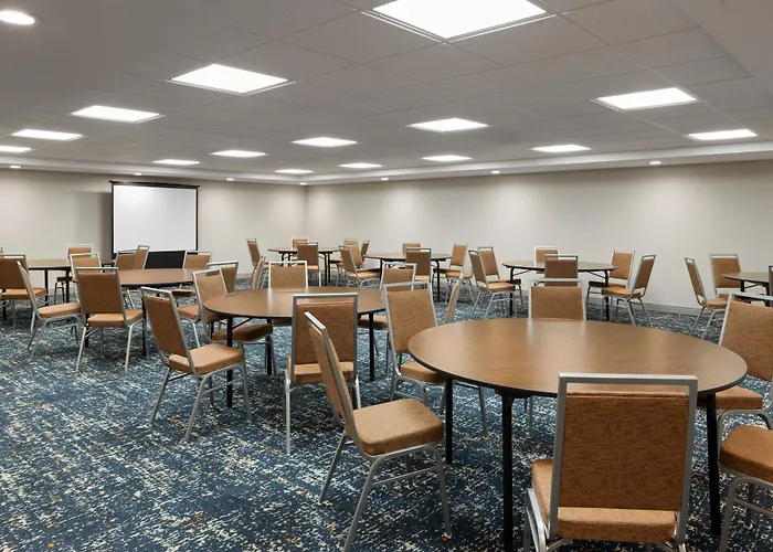 Hampton Inn Seattle/Everett Downtown
