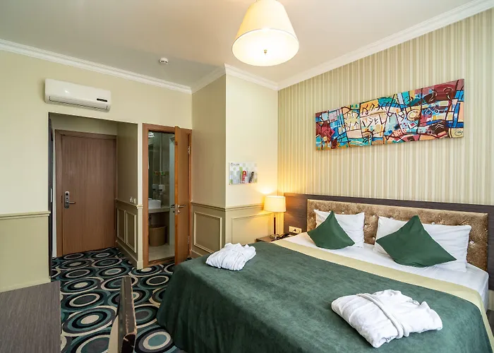 Mildom Hotel