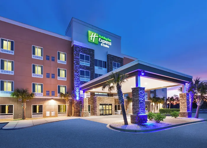 Holiday Inn Express & Suites Southport - Oak Island Area By Ihg