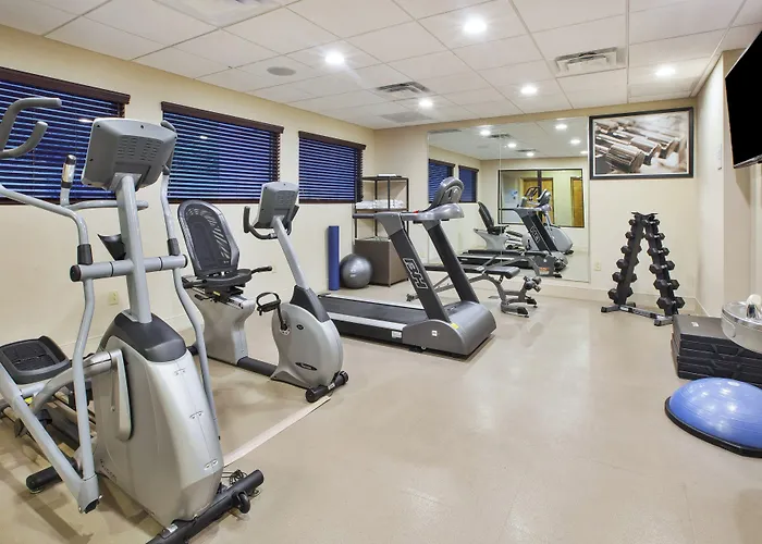 Holiday Inn Express & Suites Geneva Finger Lakes By Ihg