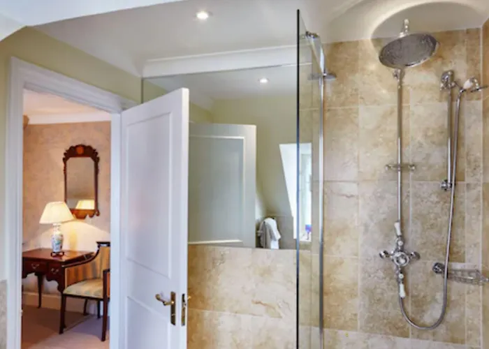 Spread Eagle Hotel And Spa