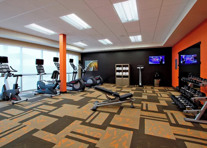 Courtyard By Marriott Victoria