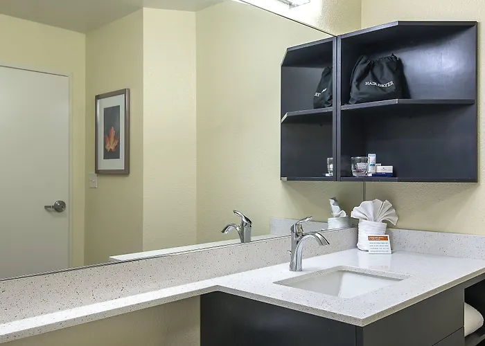 Candlewood Suites Bloomington By Ihg