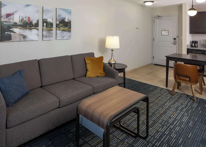Homewood Suites By Hilton Huntsville-Downtown
