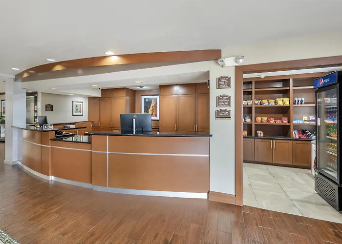 Best Western Plus Atrium Inn
