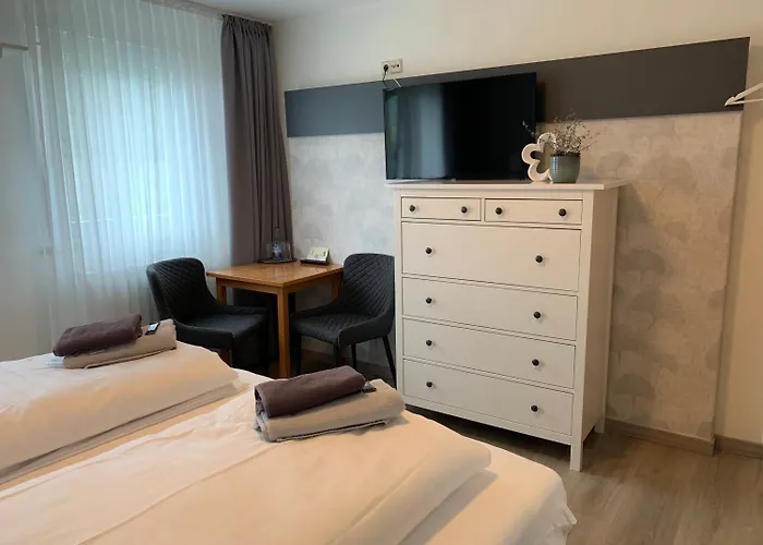 Stumbergers Hotel - Free Parking -