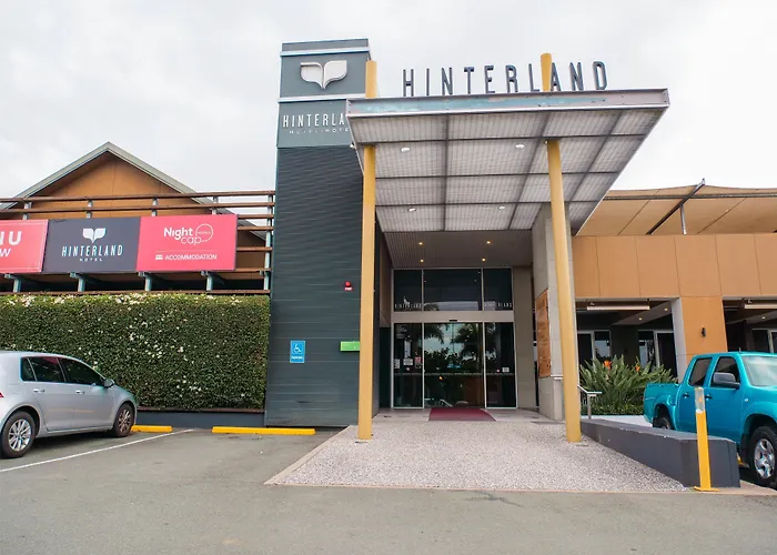 Nightcap At Hinterland Hotel Nerang