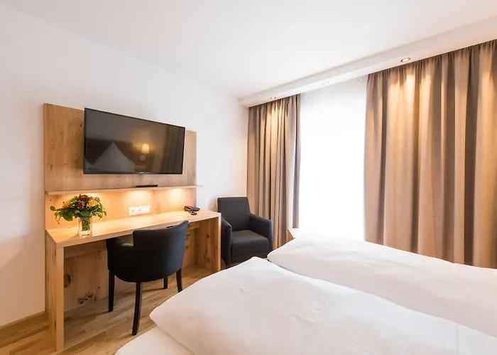 Hotel & Gasthaus Loewen