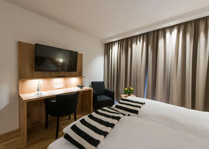 Hotel & Gasthaus Loewen