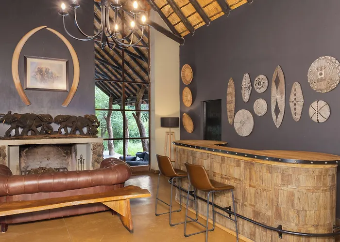 Black Rhino Game Lodge