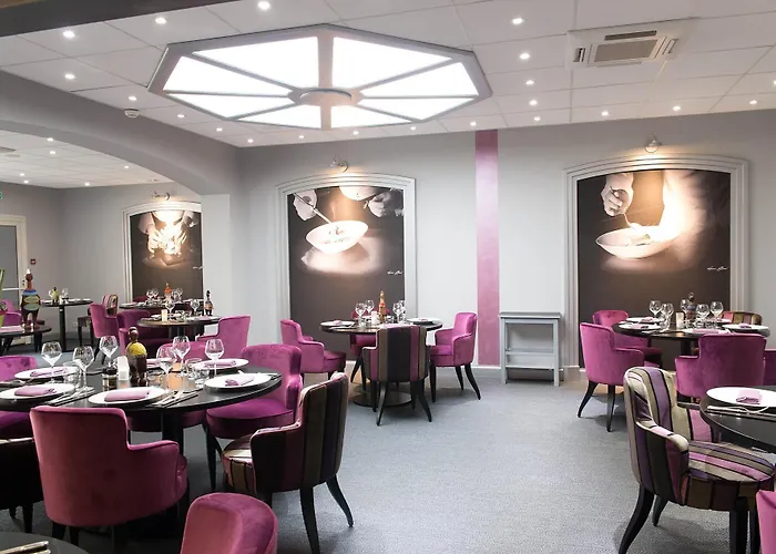 Logis Hotel De France Restaurant Le Lucullus