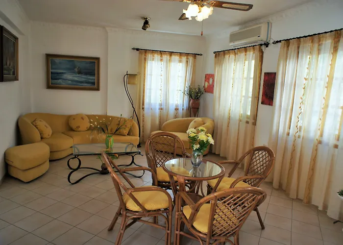 Anthemis Hotel