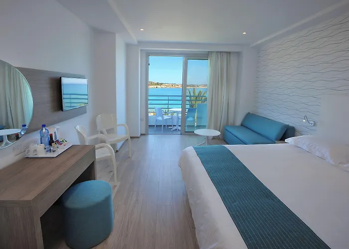 Okeanos Beach Boutique Hotel