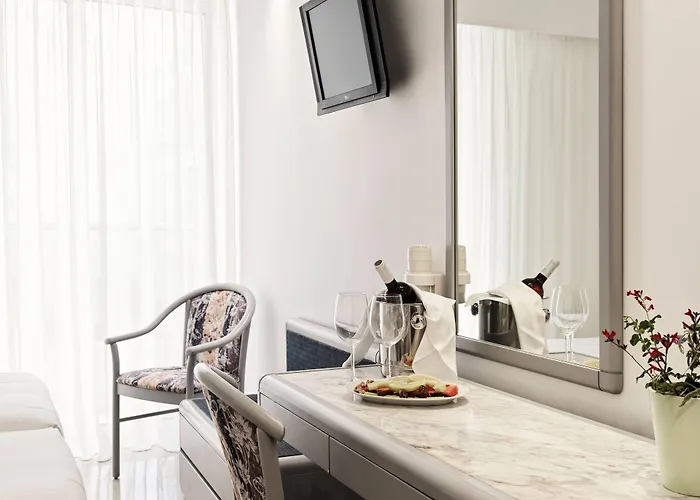 Esperia City Hotel