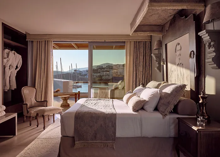 Kythnos Bay Hotel