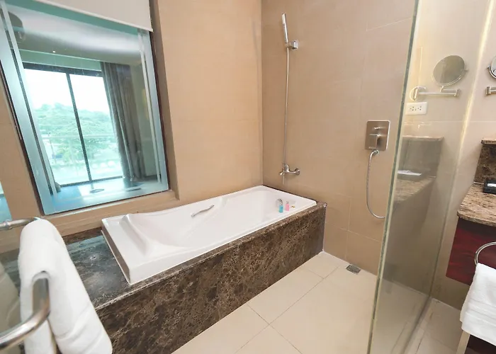 Widus Hotel Clark