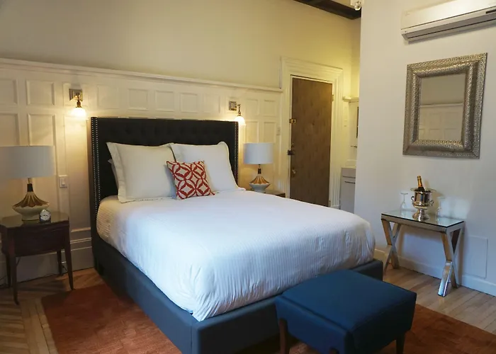 Hotel Marie-Rollet