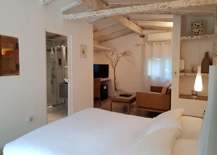 Private Hotel - Adults Only