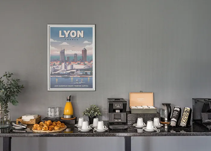 Q7 Lodge Lyon 7