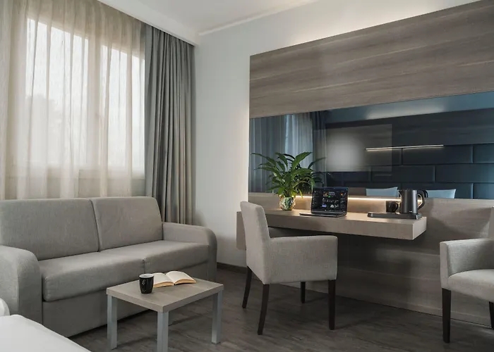 Just Hotel Saronno