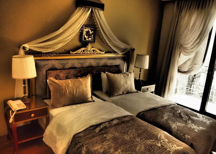 Saint John Hotel