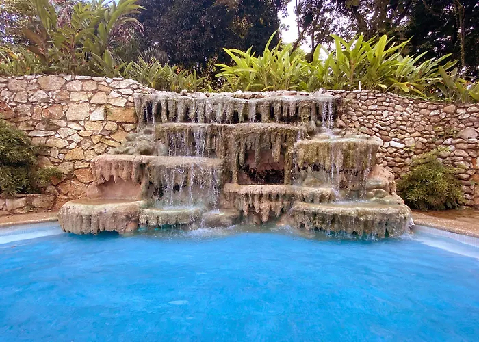 Hotel La Aldea Del Halach Huinic