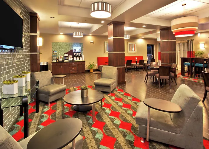 Holiday Inn Express & Suites Oak Ridge By Ihg