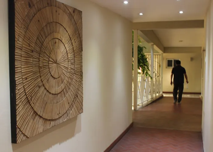 Altamont Court Hotel