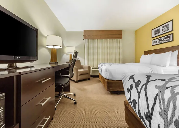 Sleep Inn & Suites Fargo Medical Center