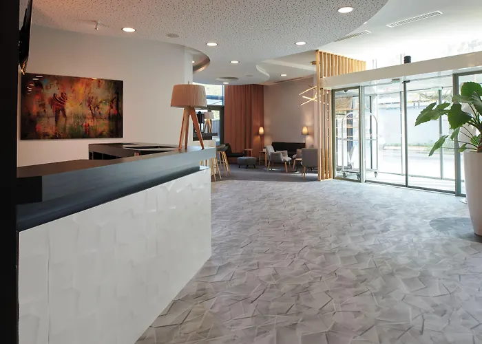 Seven Urban Suites Nantes Centre