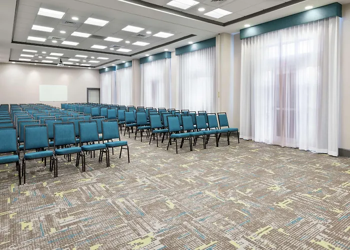 Hampton Inn & Suites Orlando Airport At Gateway Village