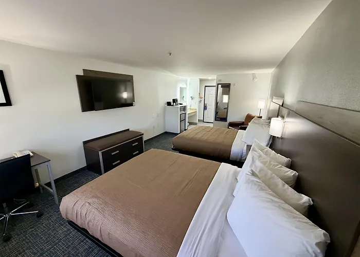 Howard Johnson By Wyndham Lubbock Tx