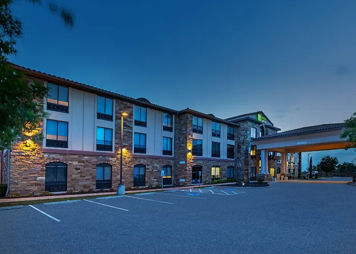 Holiday Inn Express & Suites Austin Nw - Lakeway By Ihg