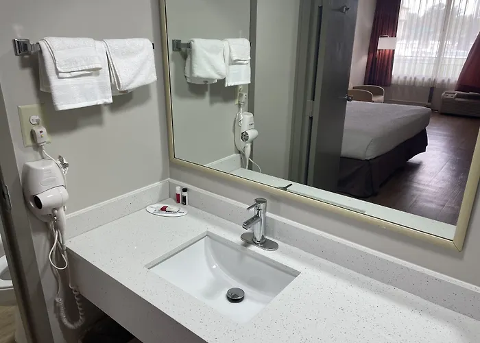Days Inn By Wyndham Valdosta/Near Valdosta Mall