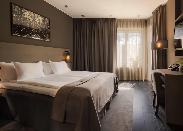 The Lamp Hotel & Spa