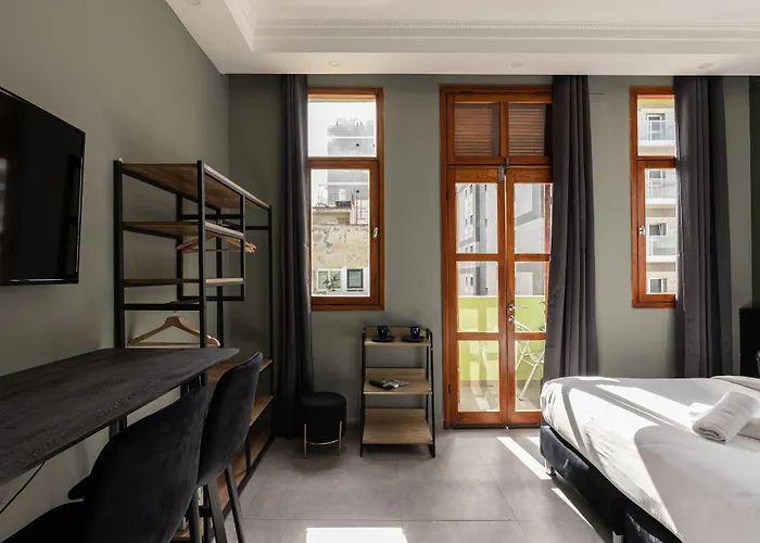 Residence Suites By Raphael Hotels