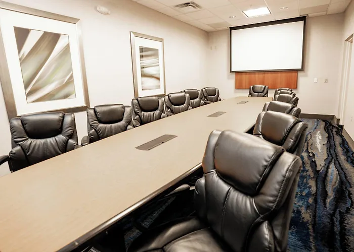 Fairfield Inn & Suites By Marriott Kearney