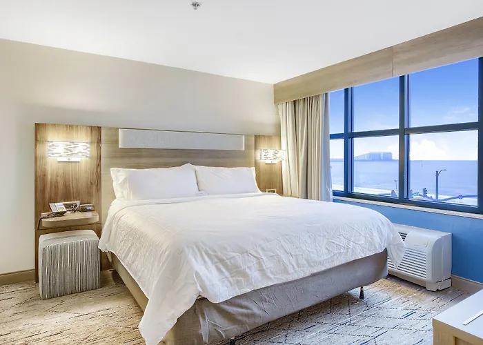 Holiday Inn Express - Gulfport Beach By Ihg
