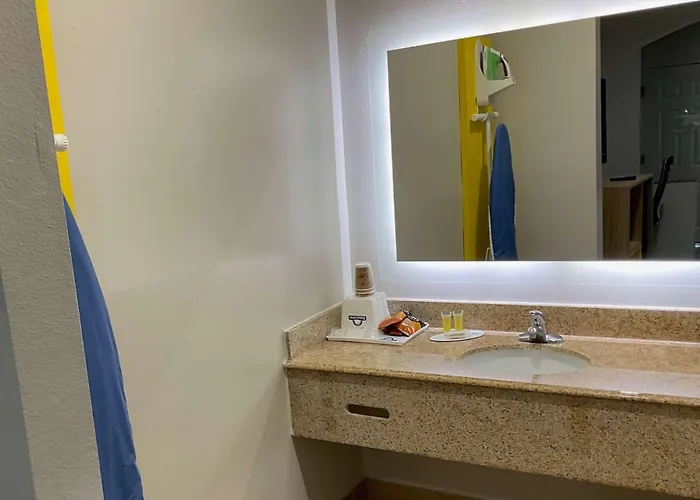 Days Inn By Wyndham Humble/Houston Intercontinental Airport