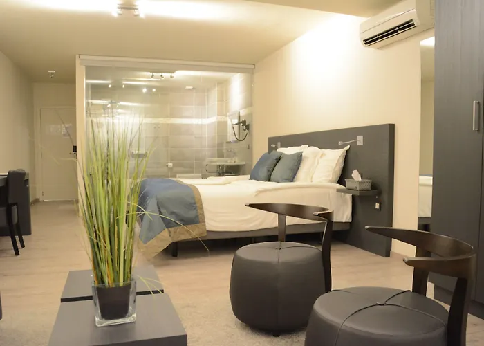 Abalona Hotel & Apartments