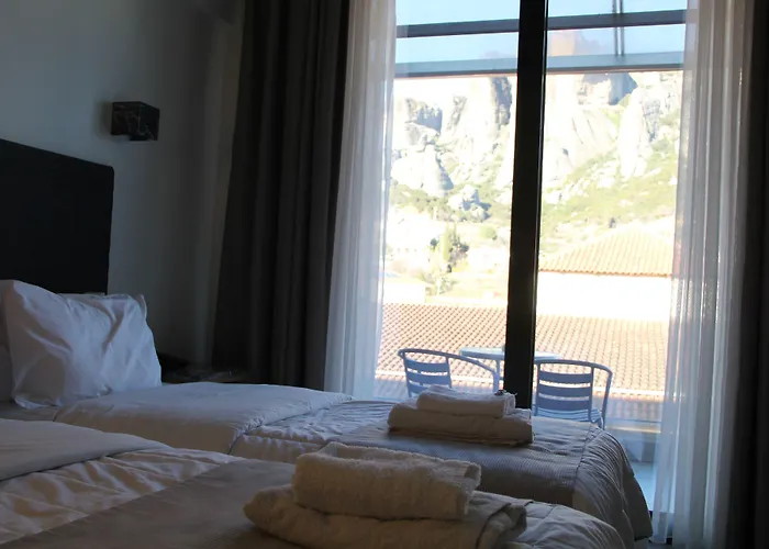 Alexiou Hotel
