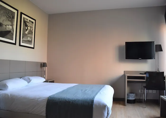 Adonis Lyon Dock Ouest Aparthotel
