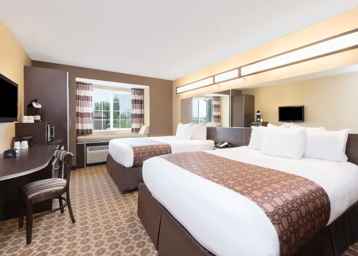 Microtel Inn & Suites By Wyndham Dickinson